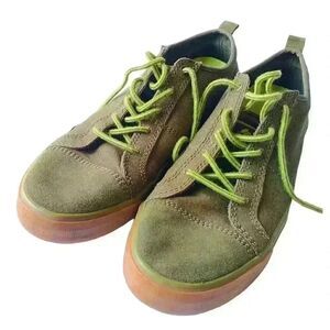 Columbia Men's Khaki Green Canvas Gum Sole Lace Up Sneakers